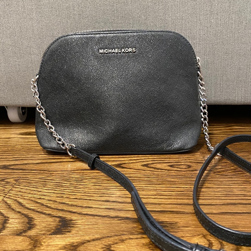 Black Michael Kors Crossbody